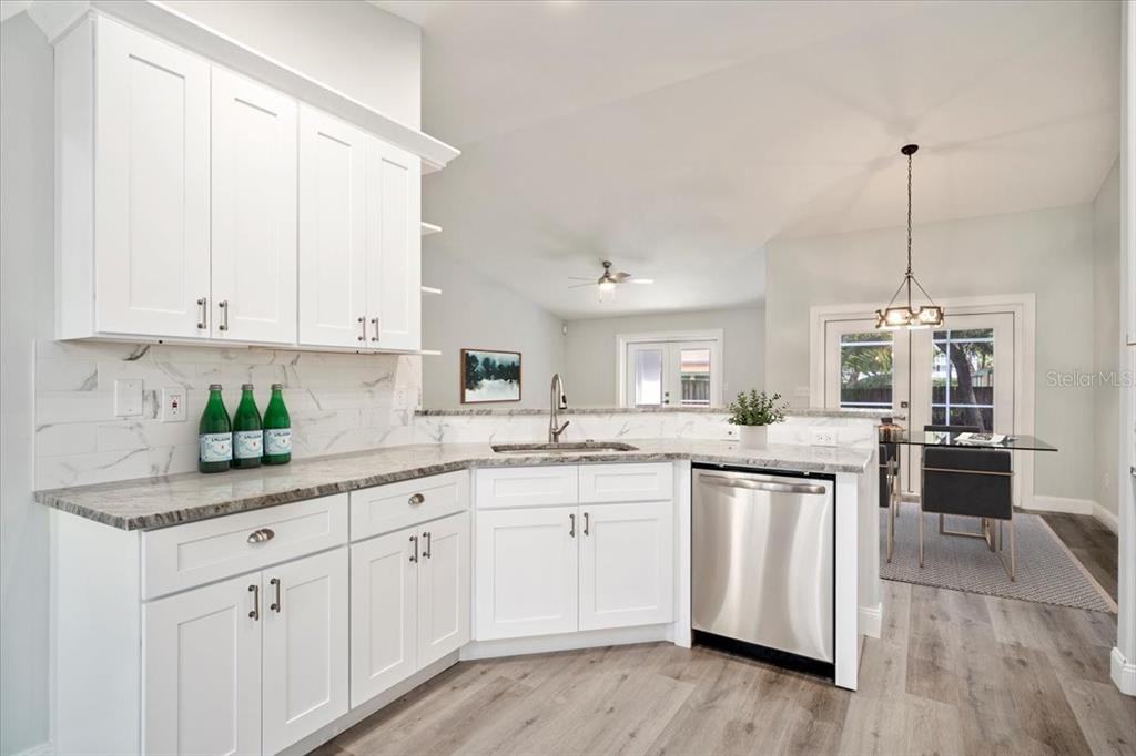 909 Sandpiper Ln #NA - Photo 3 of 13