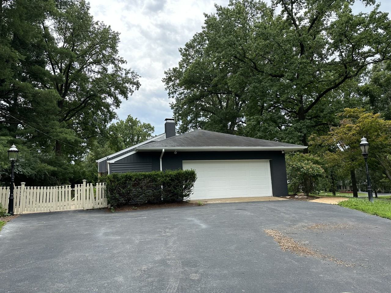 20 Lindworth Dr #NA - Photo 3 of 25