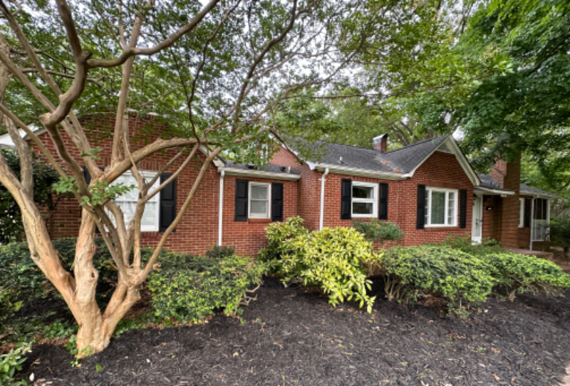 1440 Briar Creek Rd - Photo 2 of 25