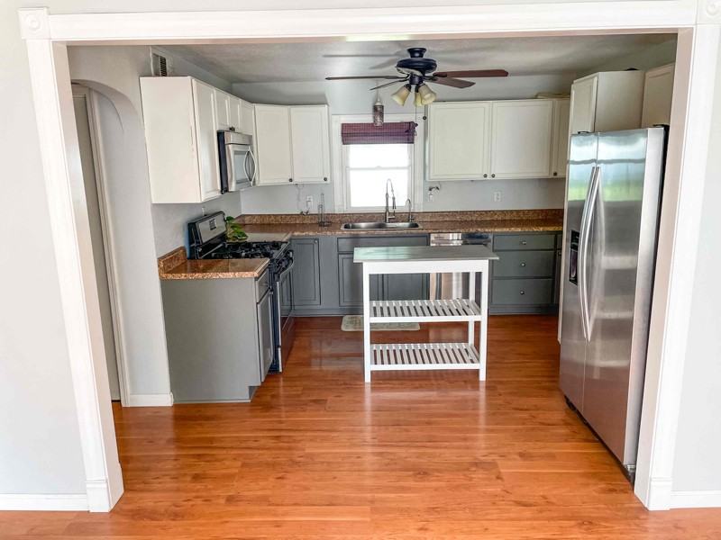 416 Monroe St - Photo 3 of 18