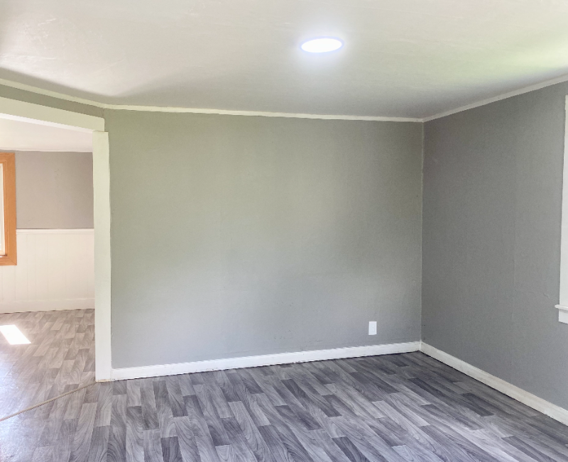 G3439 Larchmont St - Photo 2 of 6