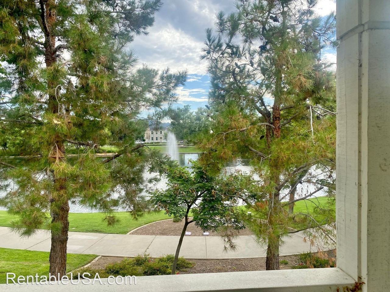 40037 Ashville Ln - Photo 3 of 35