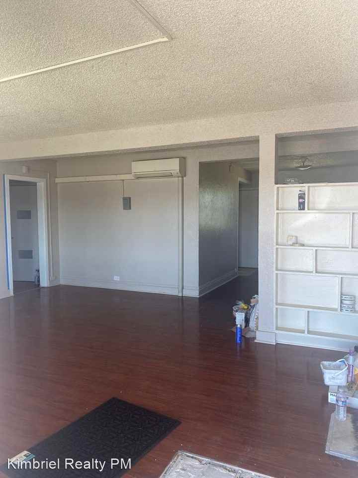 5905 Gilman Way 1-6 - Photo 2 of 18