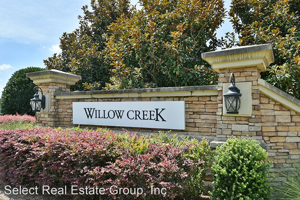 917 Bent Branch St - Photo 2 of 31