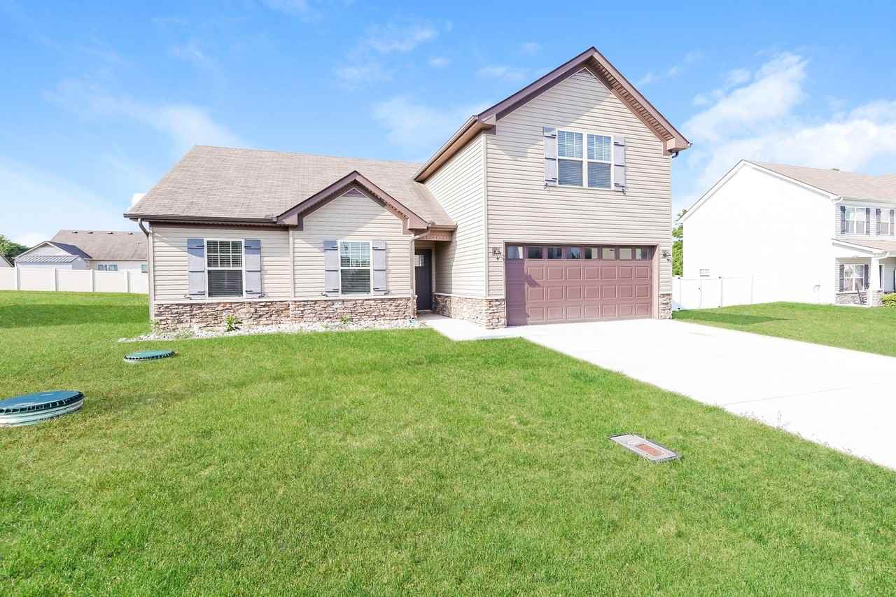 117 Copper Leaf Rd - Photo 2 of 15