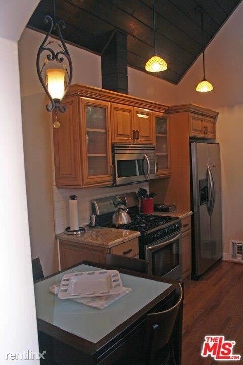 6445 W 5th St - Photo 2 of 10