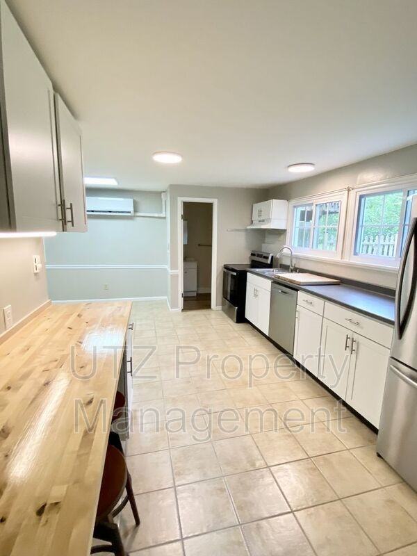 3927 Poole Rd - Photo 2 of 13