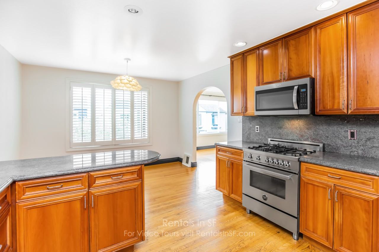 22 Mountview Ct - Photo 3 of 24