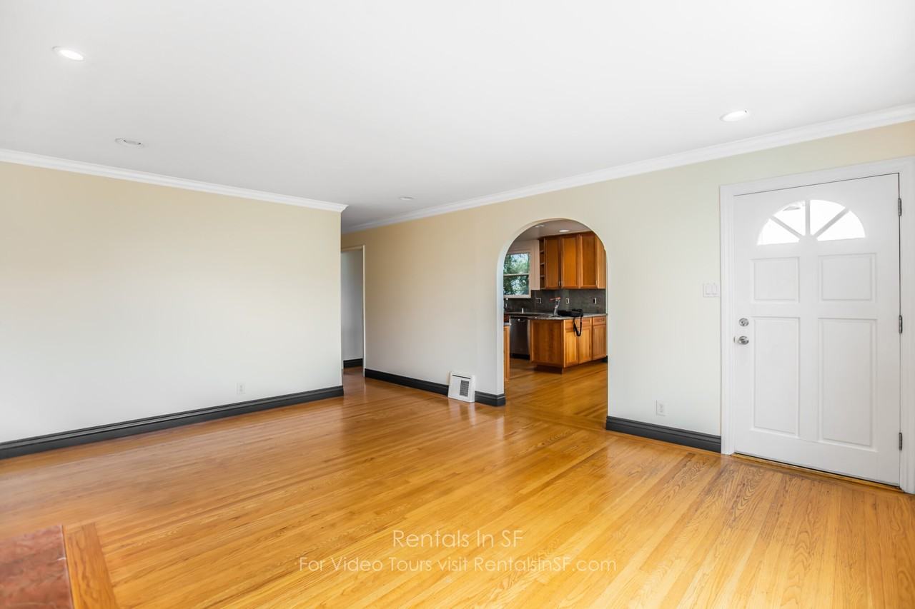 22 Mountview Ct - Photo 5 of 24