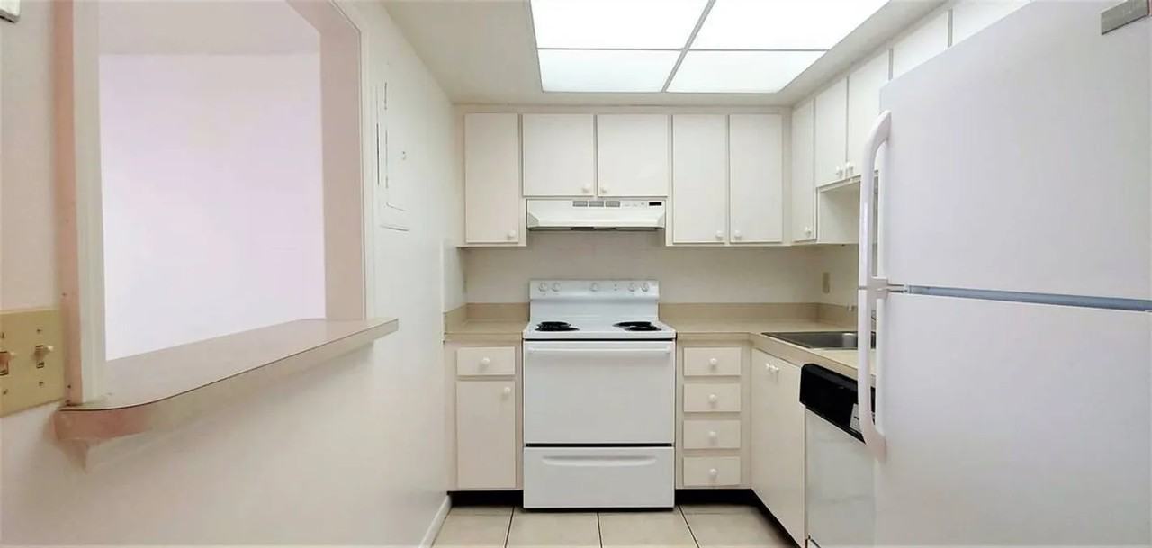 Lake Park - Photo 3 of 4