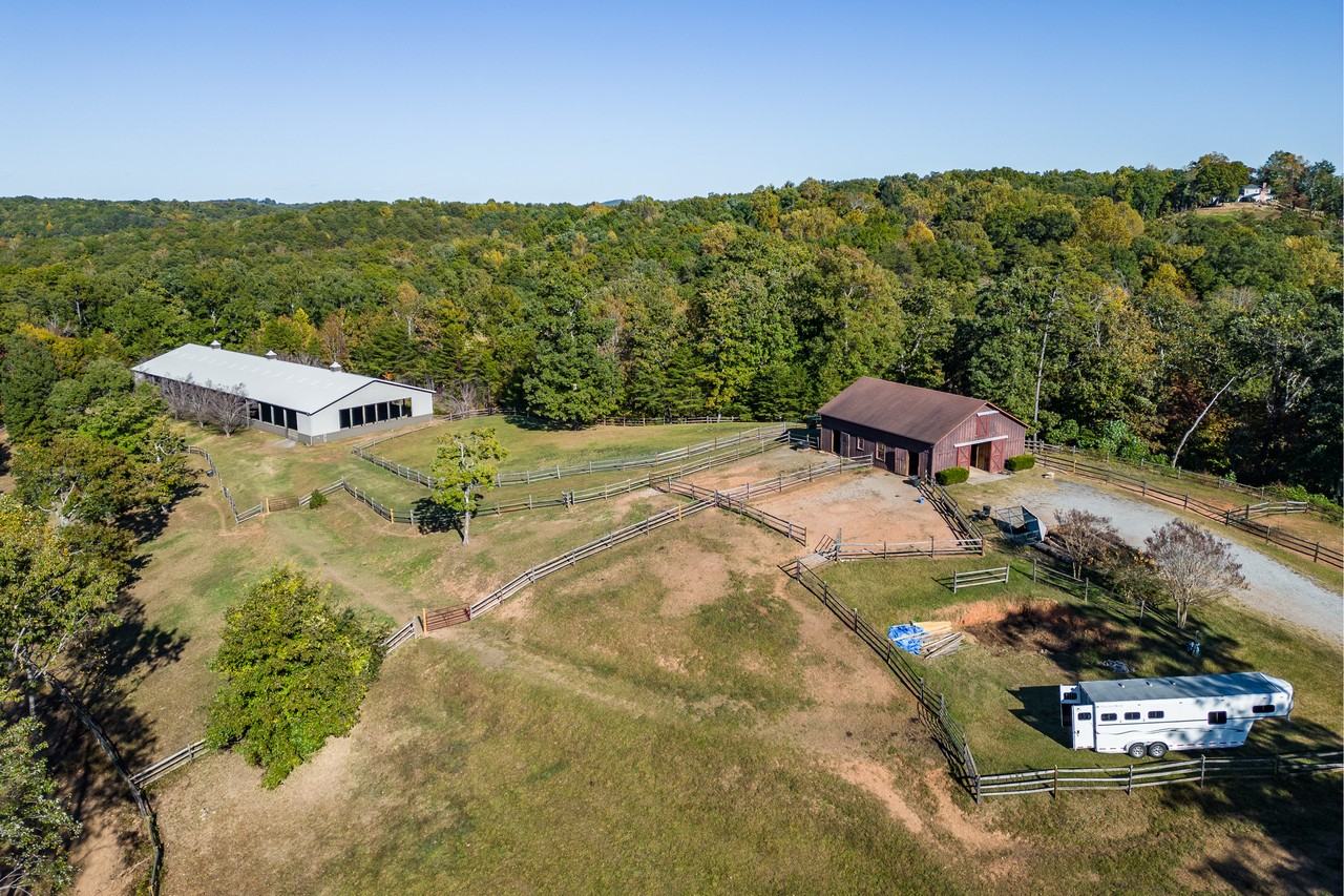 779 South River Road - Photo 2 of 44