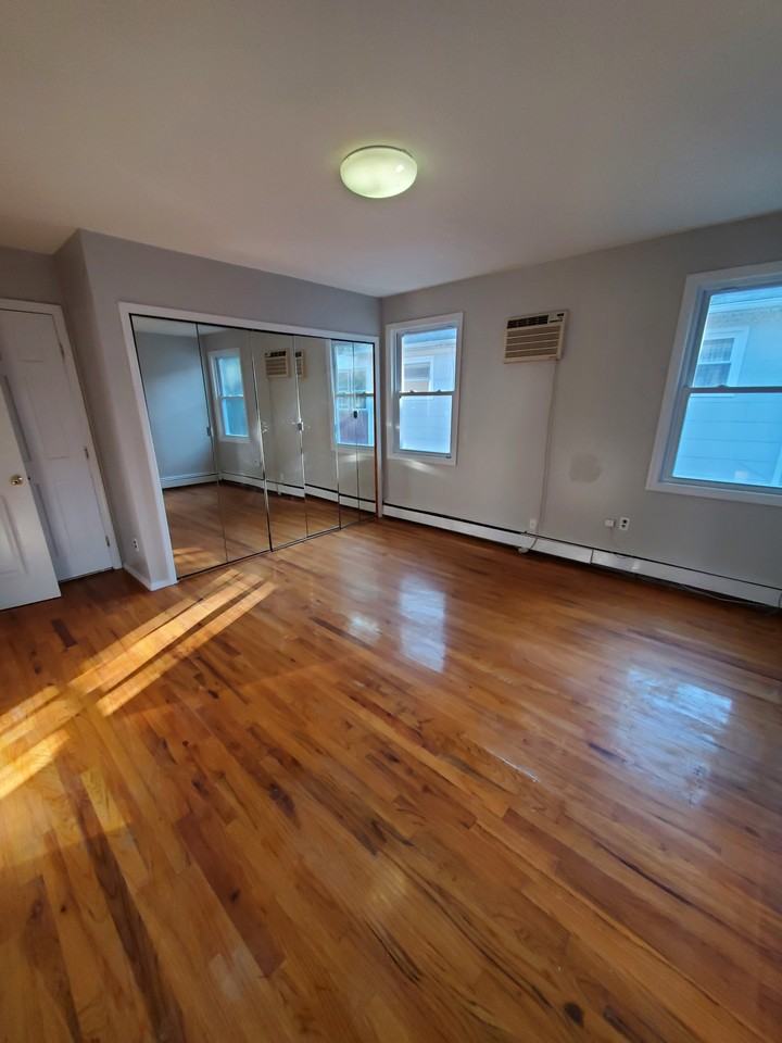 30 Kenmore St #NA - Photo 3 of 7