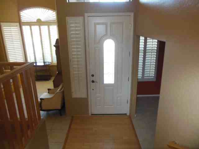 731 W Hemlock Way - Photo 2 of 16