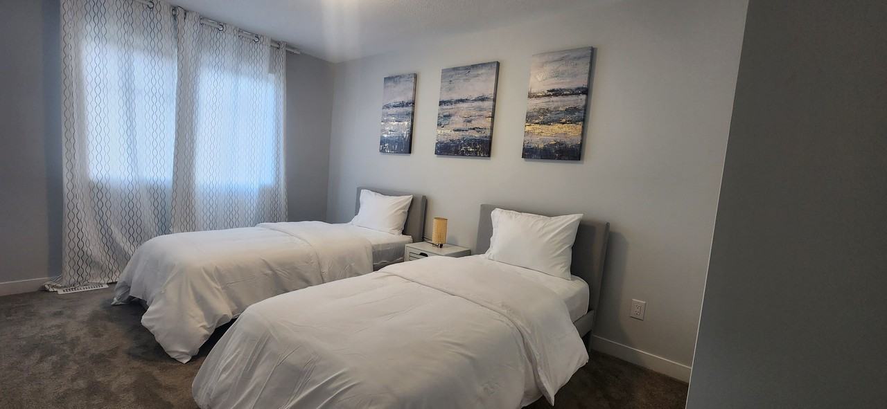 231 Billrian Crescent - Photo 7 of 11