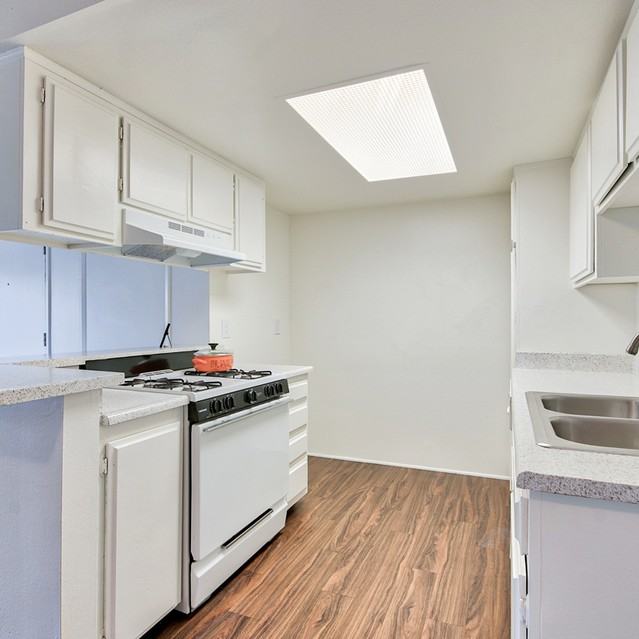 Park East - Photo 5 of 16