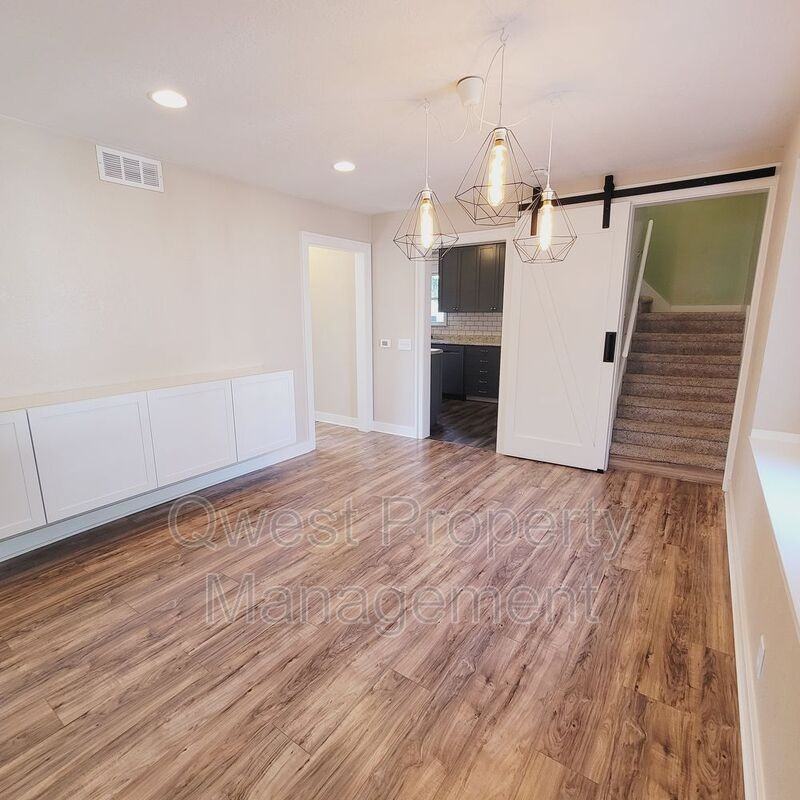 3505 Curtis St - Photo 3 of 24