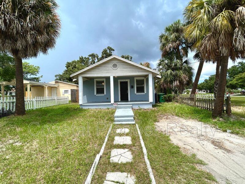 2308 E 15th Ave - Photo 2 of 23