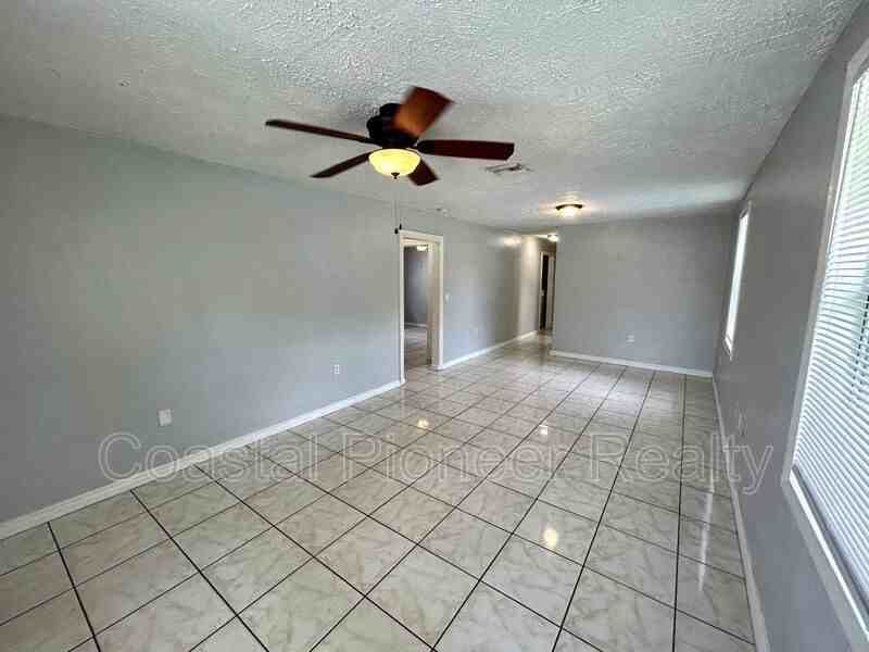 2308 E 15th Ave - Photo 7 of 23