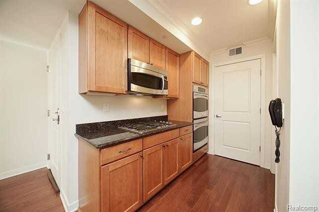 1135 Shelby St #2708 - Photo 6 of 38