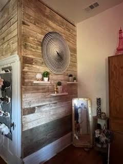 315 North Lumpkin Street - Photo 4 of 5