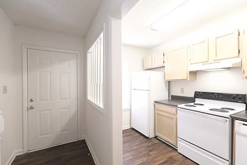 The Landings at Northcross - Photo 6 of 23