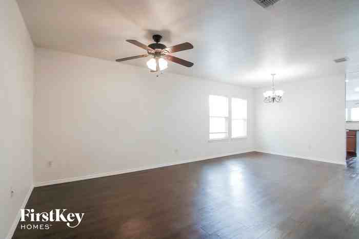 1305 Haley Ln - Photo 2 of 15