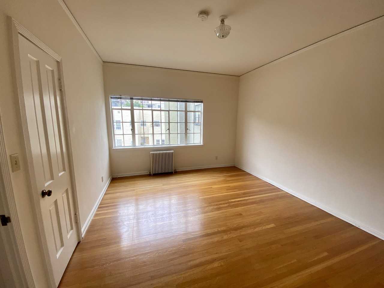 300 Palm Ave #304 - Photo 3 of 24