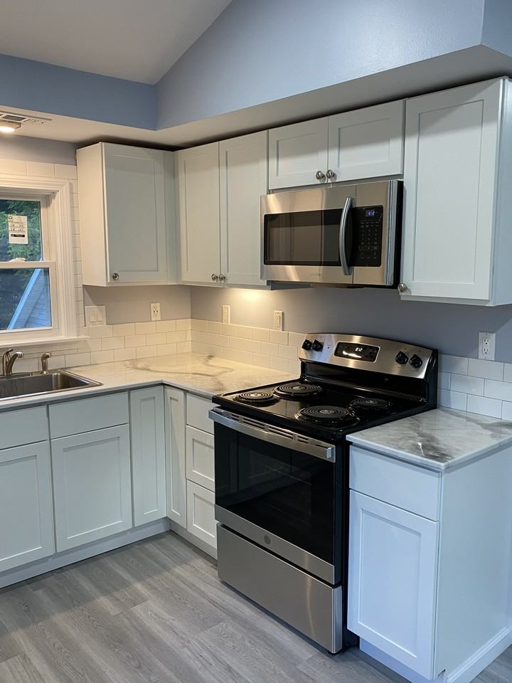 459 Ellicott St - Photo 2 of 9