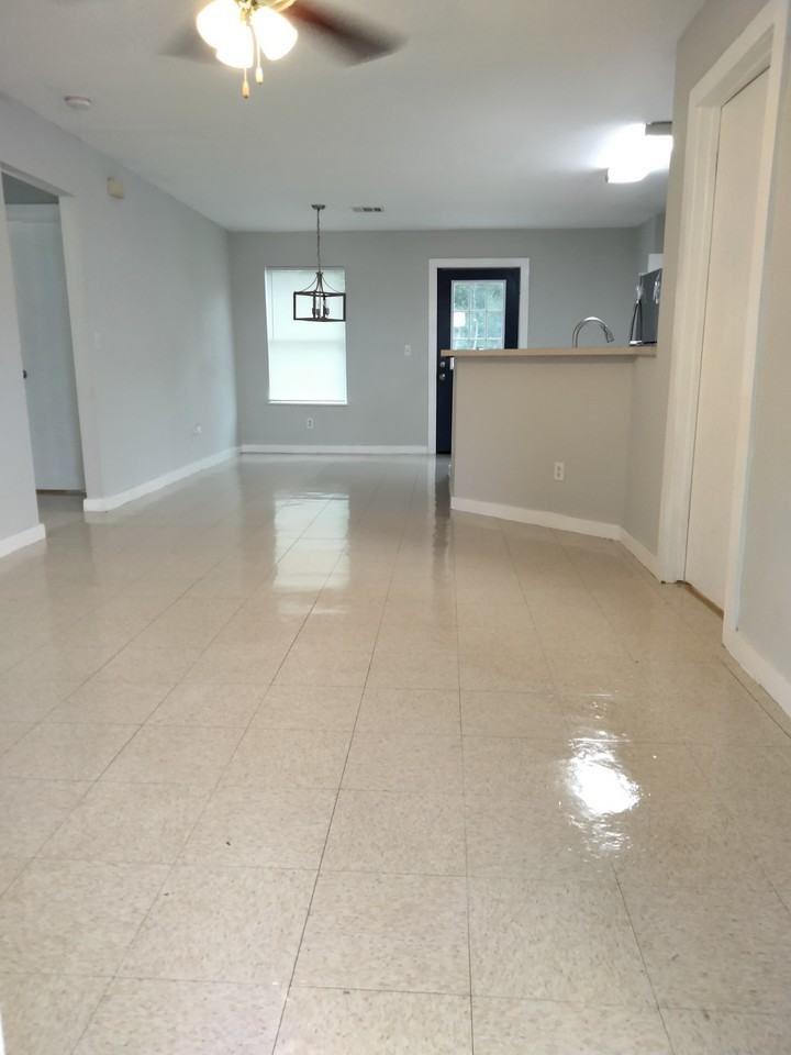 240 N San Ignacio Ave #NA - Photo 3 of 7