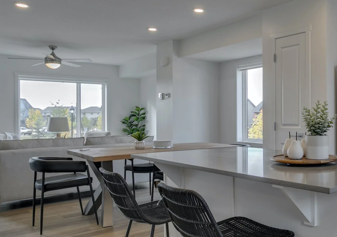 Vue at Creekwood Apartments 5250 Chappelle Rd Sw, Edmonton, AB T6W