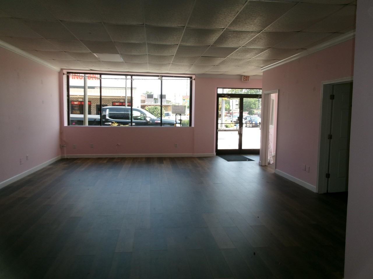 4164 Main St - Photo 2 of 13