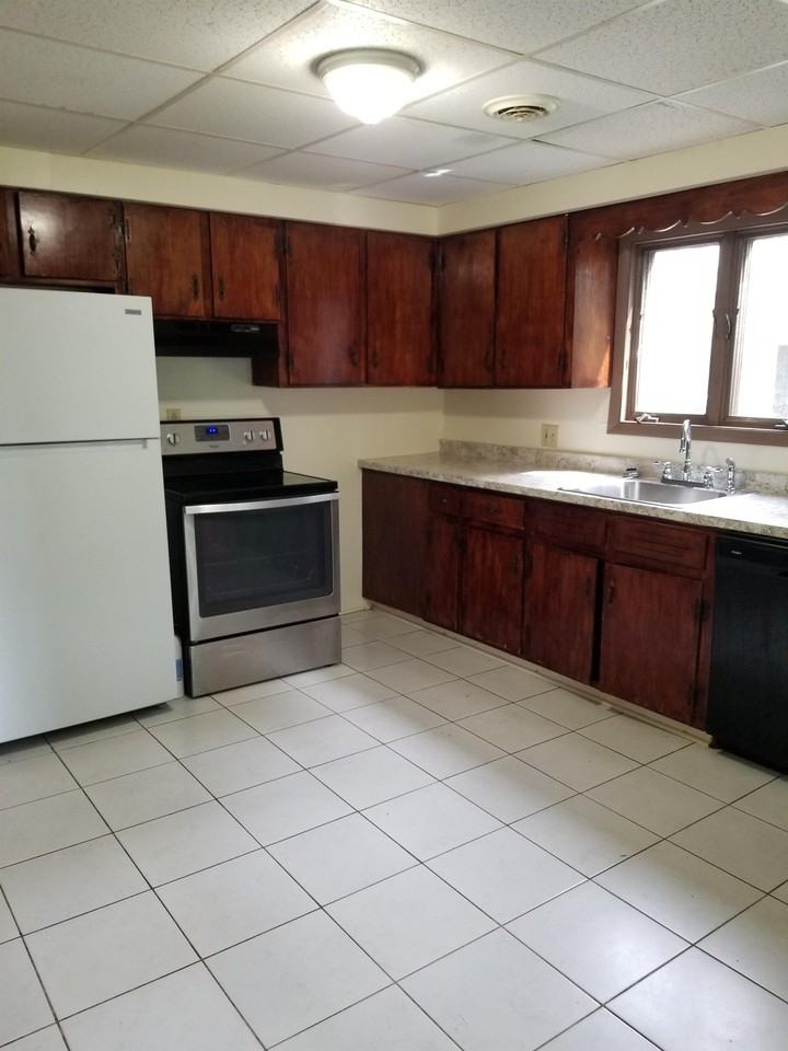 113 Fayette St #1 - Photo 3 of 36