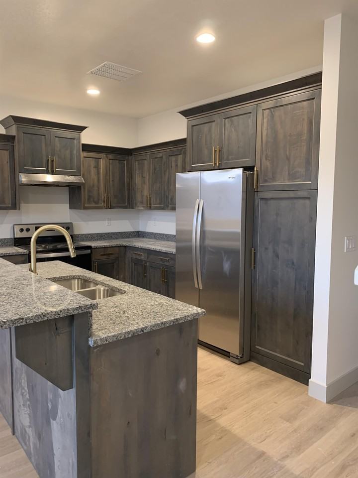 435 N 800 W - A - 101 #101 - Photo 4 of 17