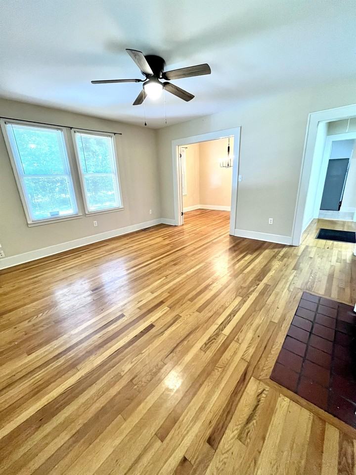 306 Abercrombie Rd #1 - Photo 4 of 15