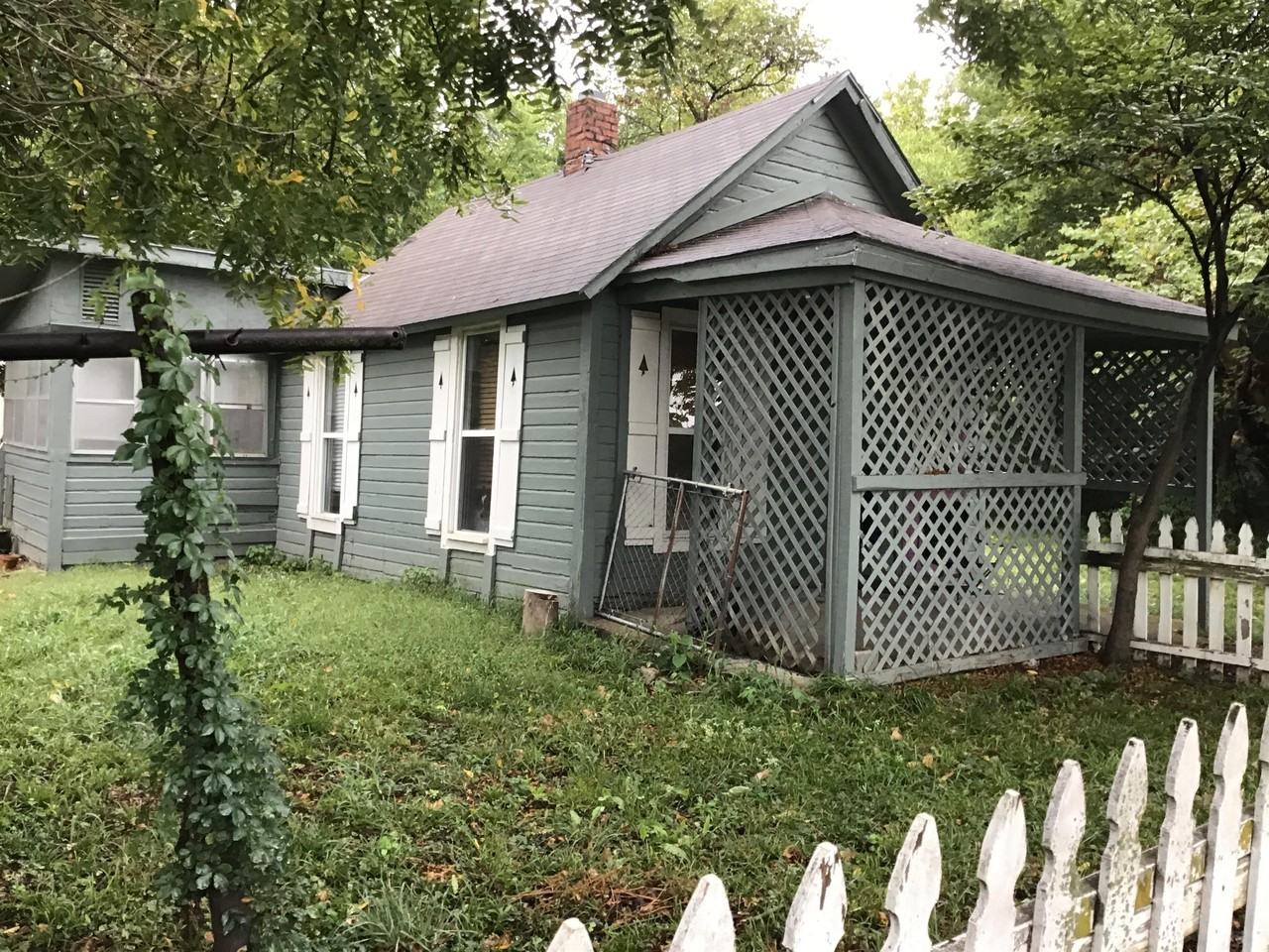 1041 Delaware St #1 - Photo 2 of 16