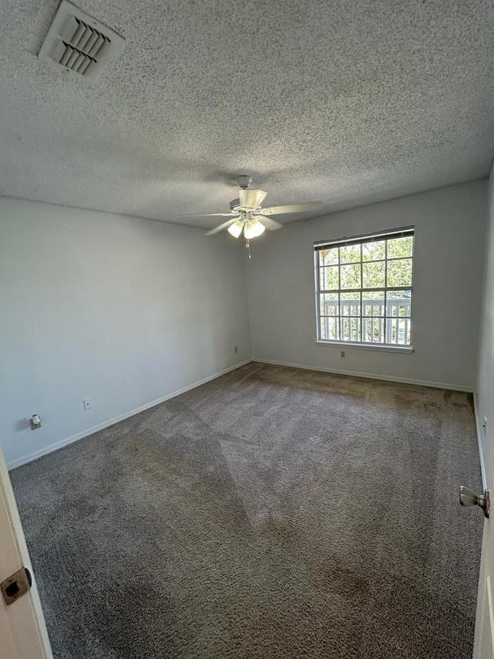 1055 S Hiawassee Rd #2035 - Photo 6 of 12