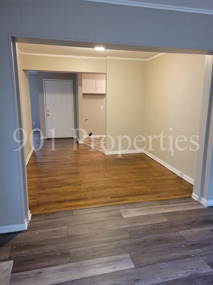1730 Capri St #1 - Photo 4 of 9