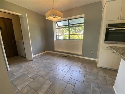 8532 E 117th St S - Photo 3 of 10