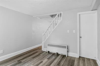 49 Bond St - Photo 3 of 32