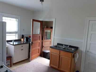 2127 N 7th St Uppr - Photo 2 of 12