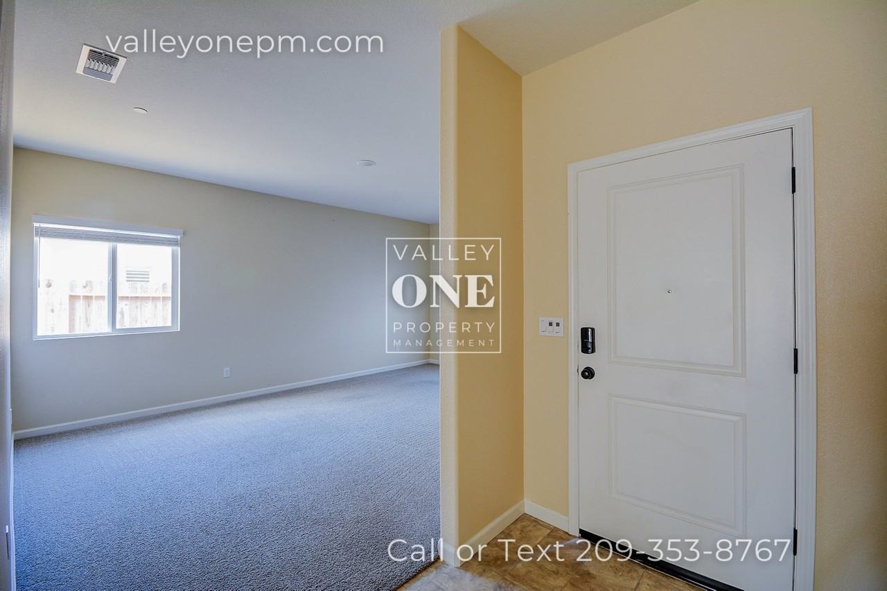 637 Mansfield Dr - Photo 7 of 39