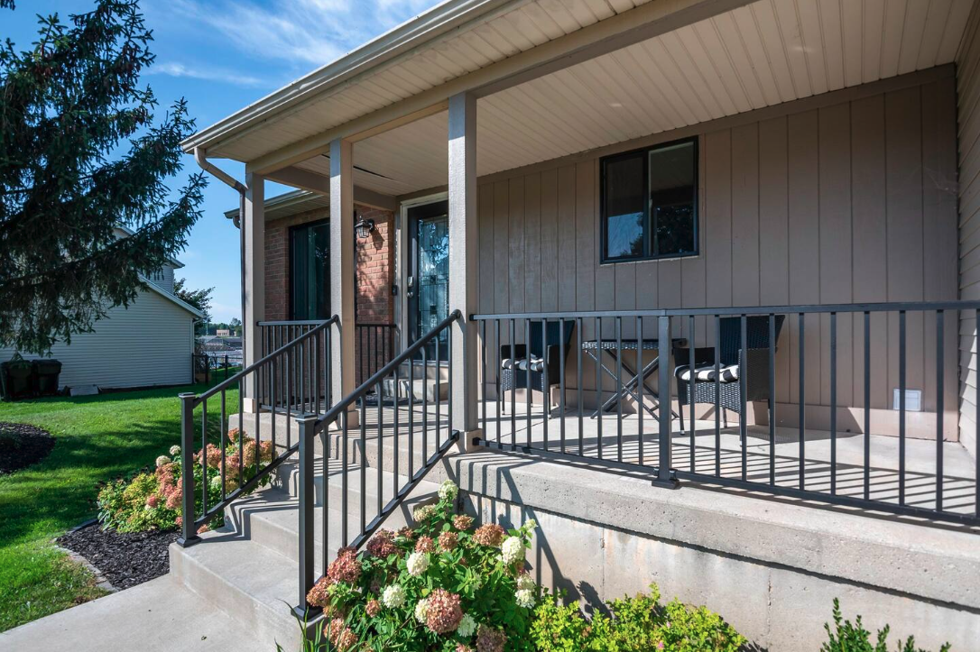 8411 Woodruff Dr Sw - Photo 3 of 28