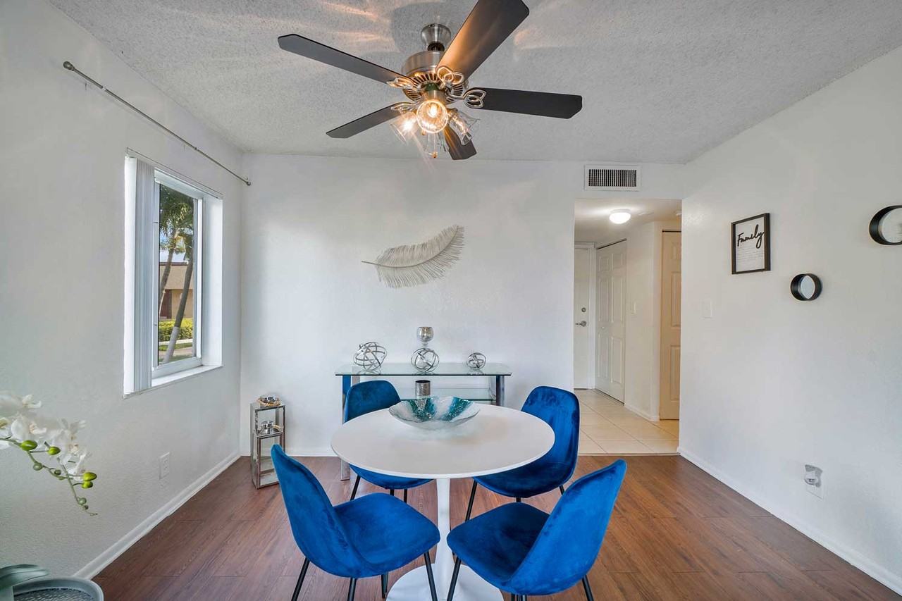 Windsor Forest Apartments - Photo 2 of 41