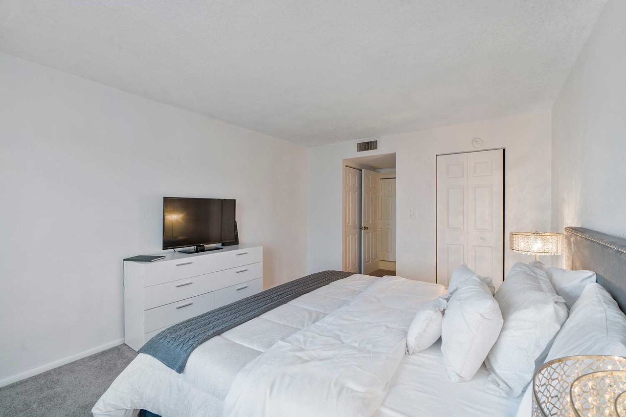 Windsor Forest Apartments - Photo 6 of 41