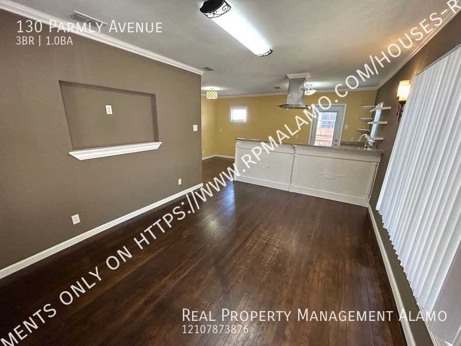 130 Parmly Ave - Photo 3 of 15