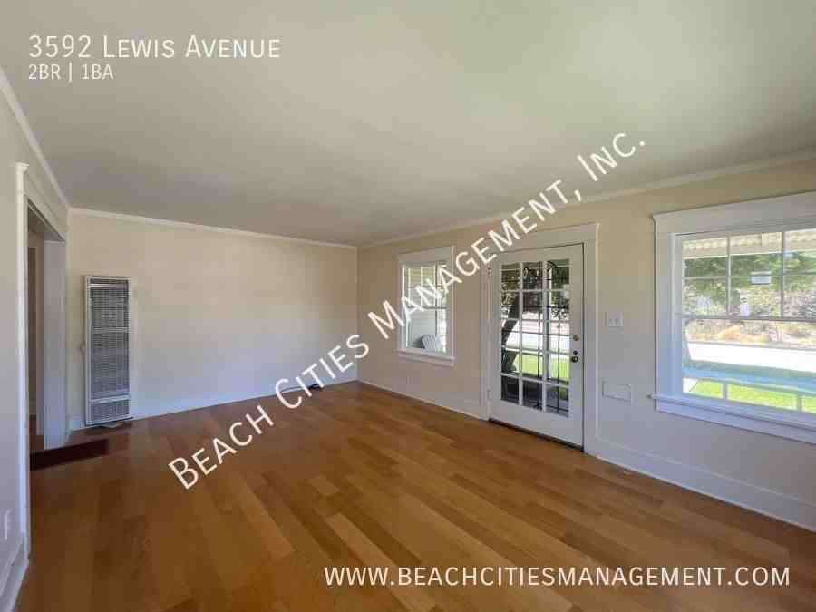 3592 Lewis Ave - Photo 6 of 34