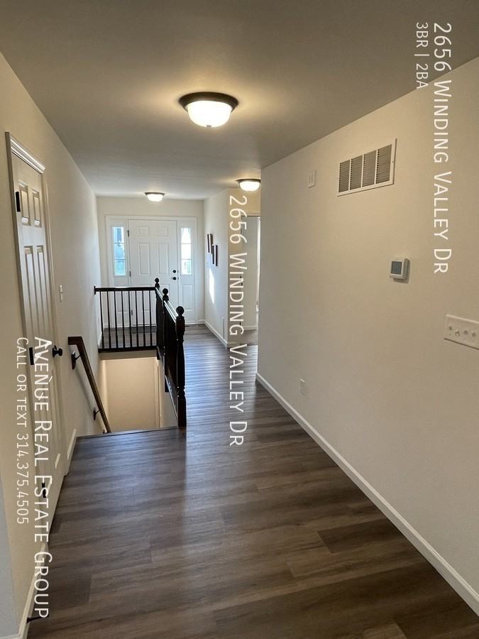 2656 Winding Valley Dr - Photo 3 of 39