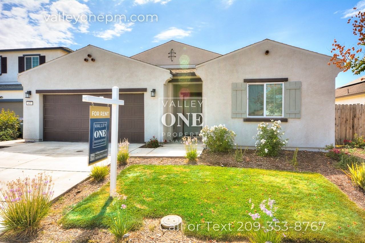 637 Mansfield Dr - Photo 2 of 40