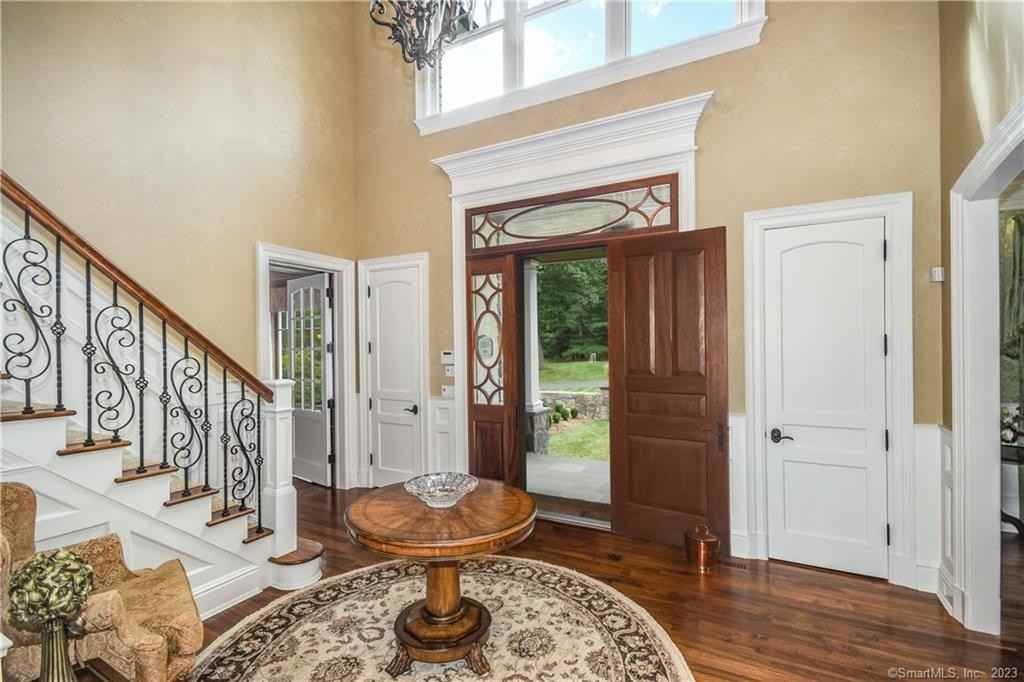 12 Old Wagon Rd - Photo 3 of 28