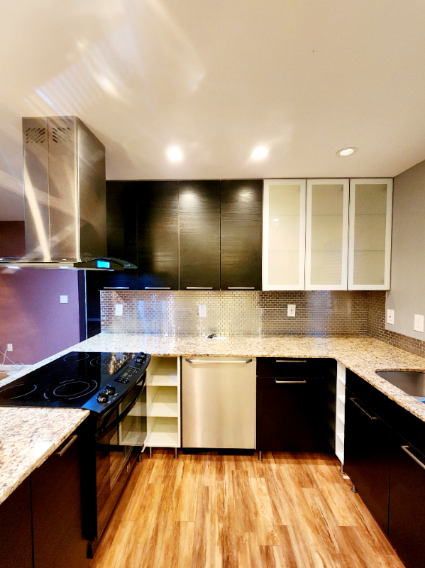 539 82nd Avenue North - Photo 4 of 30